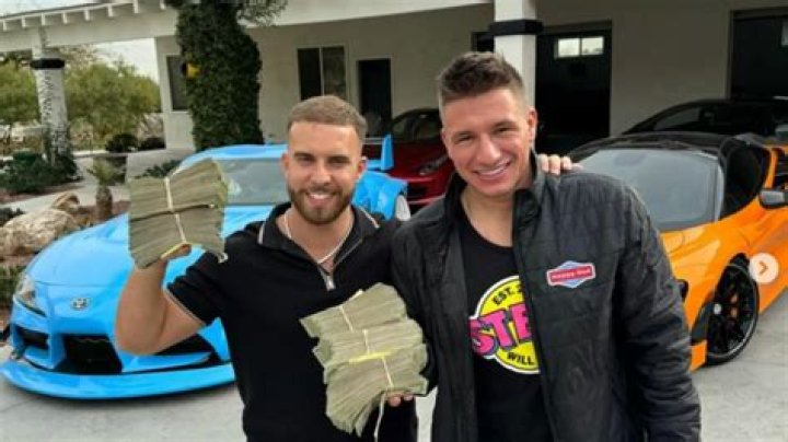 Age, Net Worth, Boyfriend Steve, And More