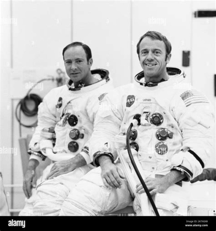 Alan Shepard (Astronaut) - Age, Birthday, Bio, Facts, Family, Net Worth, Height & More ·