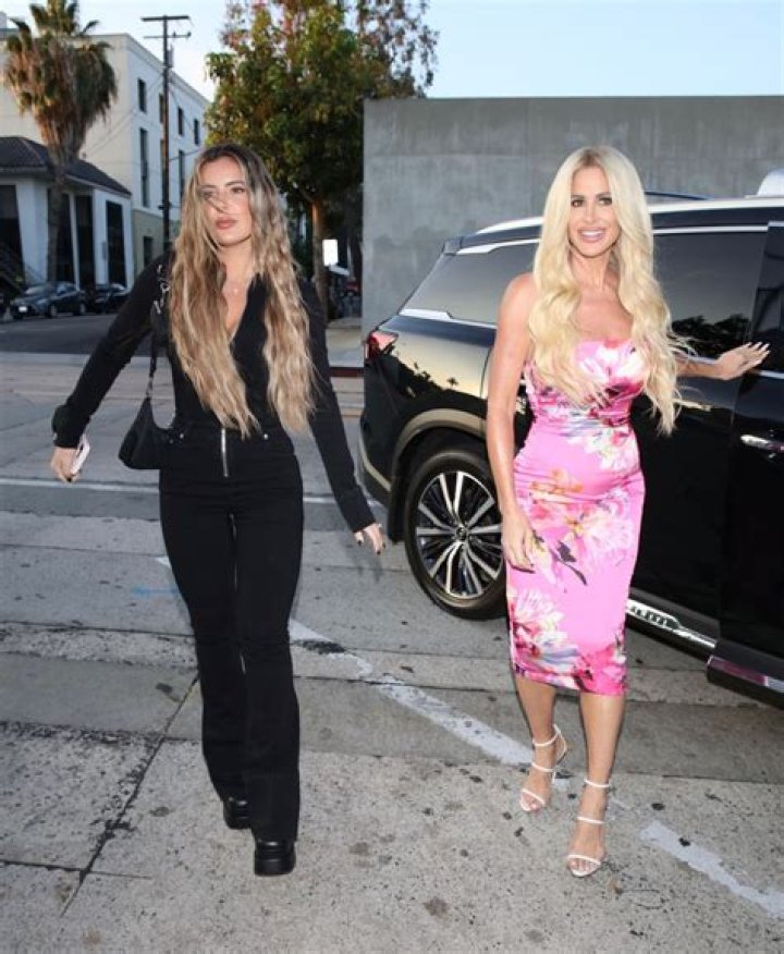 Brielle Biermann ·