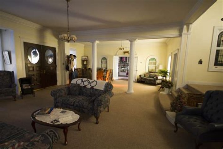 Discover The Historic Charm Of The Hartford House: Uncover Daniel Bartelt's Legacy