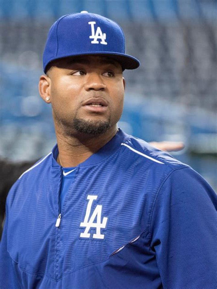 Dodgers Star Carl Crawford -- I'm Spoiling My Baby Mama .. She Gets A
