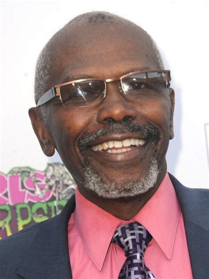 Ernest Lee Thomas |