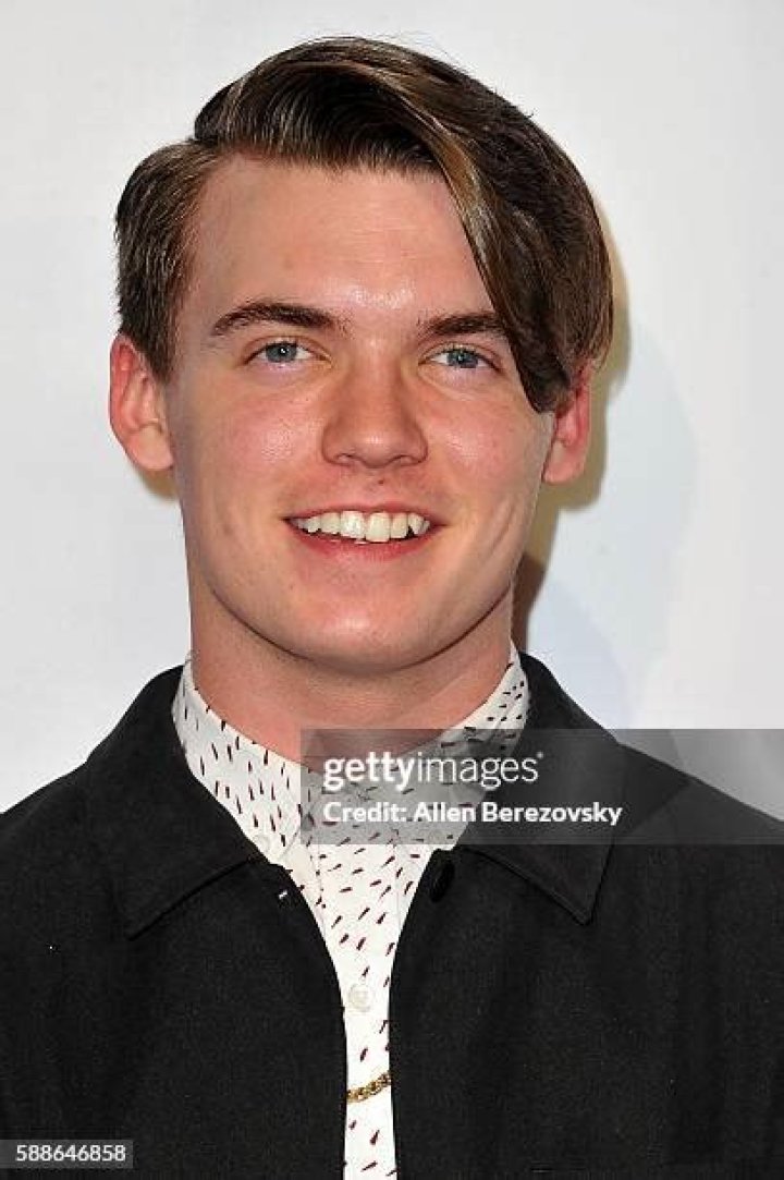 Grayson Hunter Goss ·