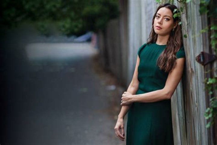 Is Aubrey Plaza Christian Or Jewish What