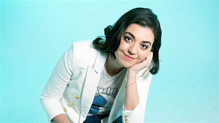 Mean Girls Barrett Wilbert Weed On Her Friendship With Grey Henson Hollywood Life