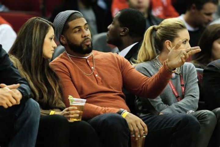 NFL's Arian Foster -- Wife Files for Divorce ... After Baby Mama Dram