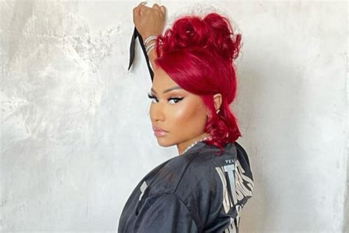 Nicki Minaj shows off bare butt in thong in NSFW photo as fans say eye-catching Instagram gave them
