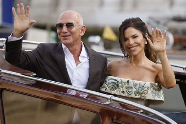 RHOM's Nicole net worth skyrocketed after selling $44m mansion to Jeff Bezos' parents