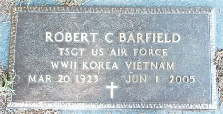 Robert E. Barfield – Metropolitan Funeral ·