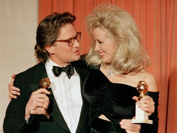 Sally Kirkland Bio, Age, Husband, Career, Movies, TV Shows And The Sting ·