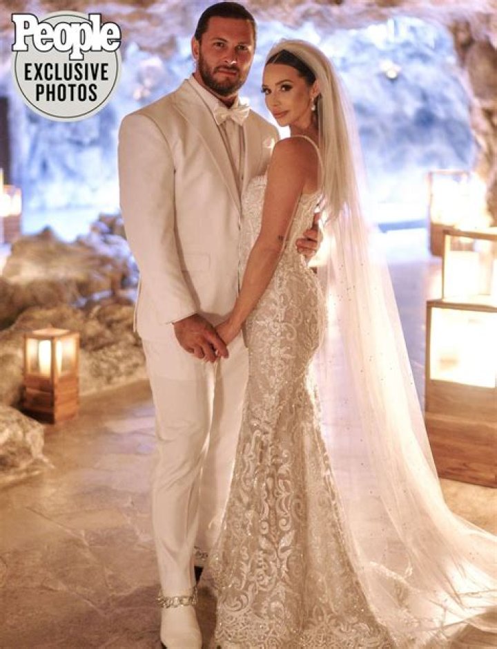 See Scheana Shay's Eye-Catching Wedding Day Dresses: Photos