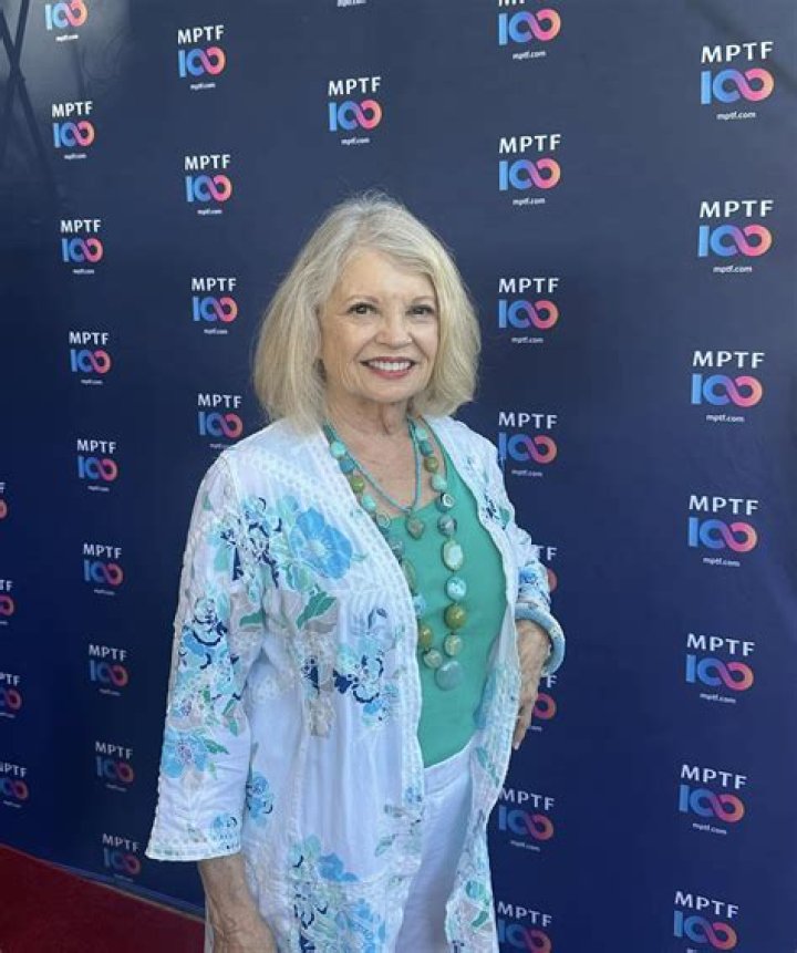 Sherry Argov Bio, Wiki, Age, Height, Parents, Husband, Books, and Net Worth