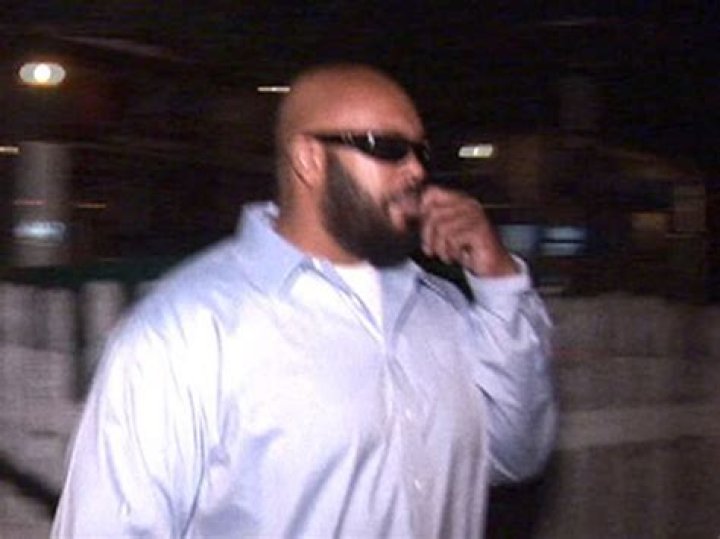 Suge Knight K.O. Kid -- Violently Choked Out