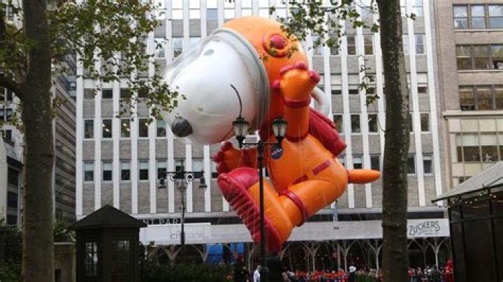 Taylor Swift Performing At 2014 Macys Thanksgiving Day Parade On CBS Hollywood Life