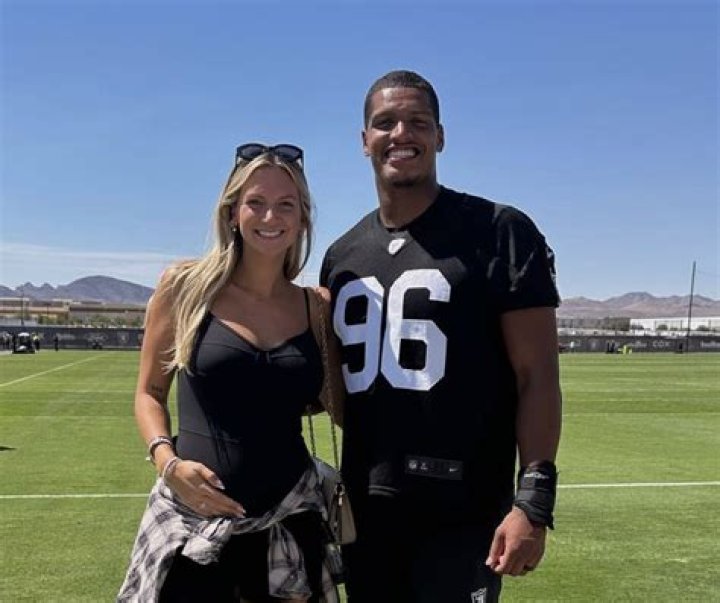 The untold truth about Peyton Manning's wife Ashley Thompson |