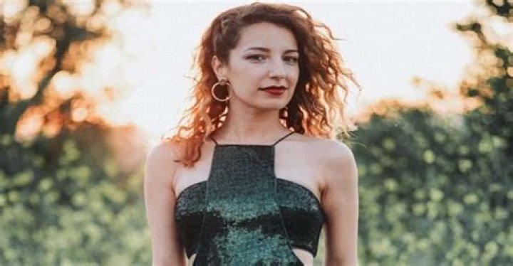 Vanessa Lengies Net Worth, Age, Height, Weight, Family, Wiki 2024 |