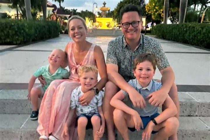 VivaX | Dylan Dreyer- Bio, Age, Net Worth, Husband, Marriage, Height