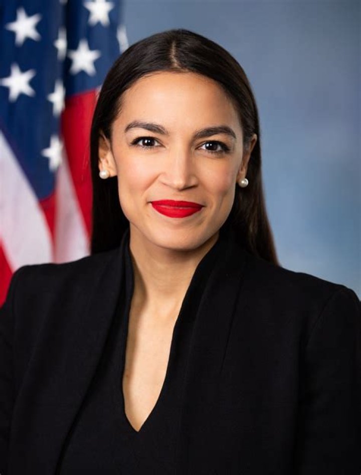 Who is Carolina Cortez ? Wiki, Age, Bio, Net Worth, Career, Relationship,Family