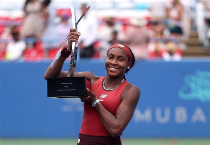 Zina Garrison (Tennis Player) - Age, Birthday, Bio, Facts, Family, Net Worth, Height & More ·